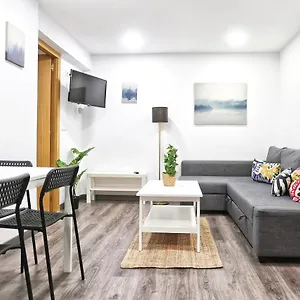  Apartamento Holidays2malaga Goya - Zona Huelin & 500 Mts De La Playa España